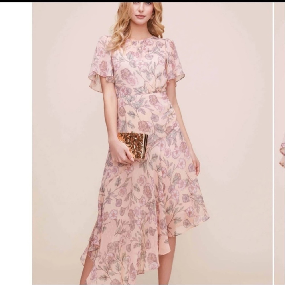 NWT ASTR the Label CHANDLER FLORAL DRESS IN PINK GARDEN FLORAL Size Medium